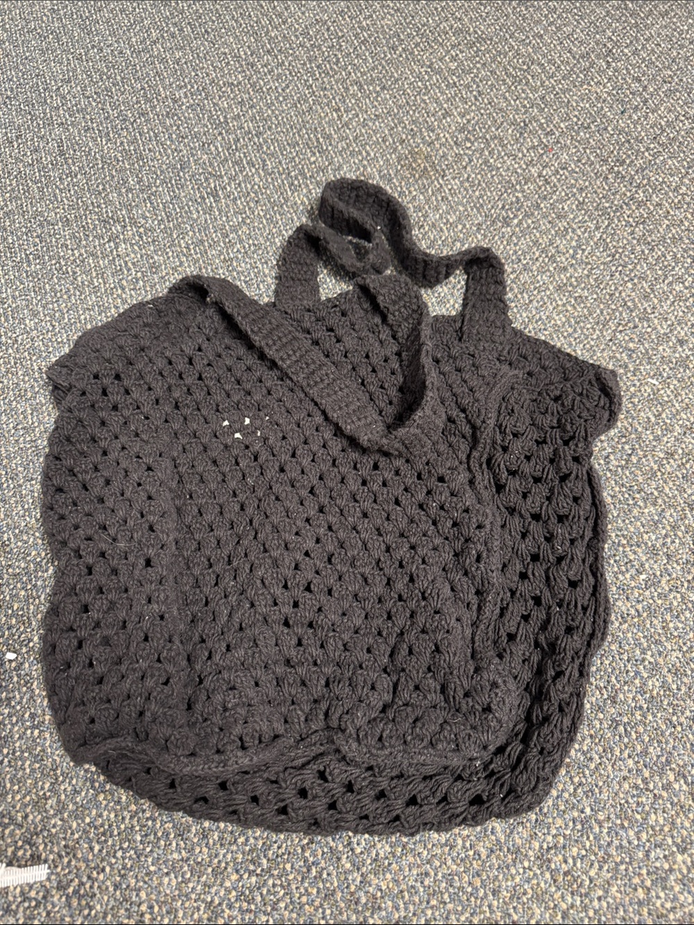 Universal thread crochet tote // 071311